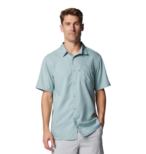 Columbia Men's Slack Tide Camp Shirt UPF 50, Short Sleeve