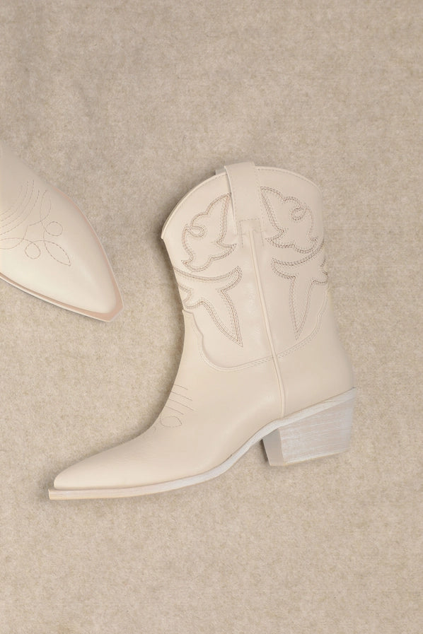 The Claire - Off White