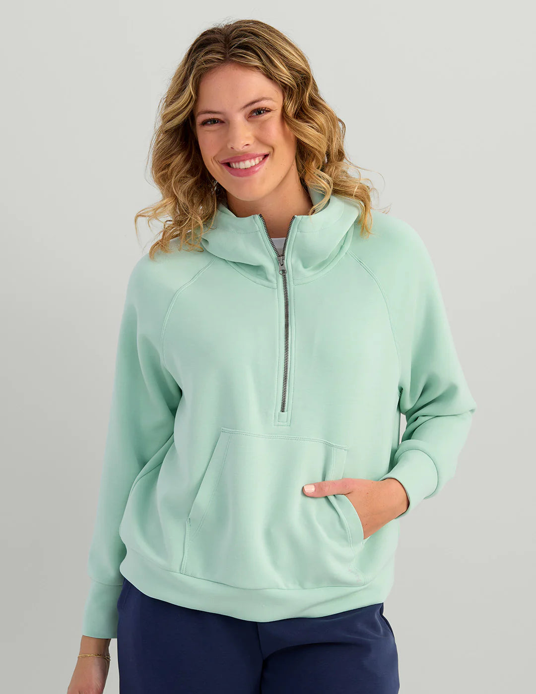 HUK - Womens Bayside 1/2 Zip Hoodie