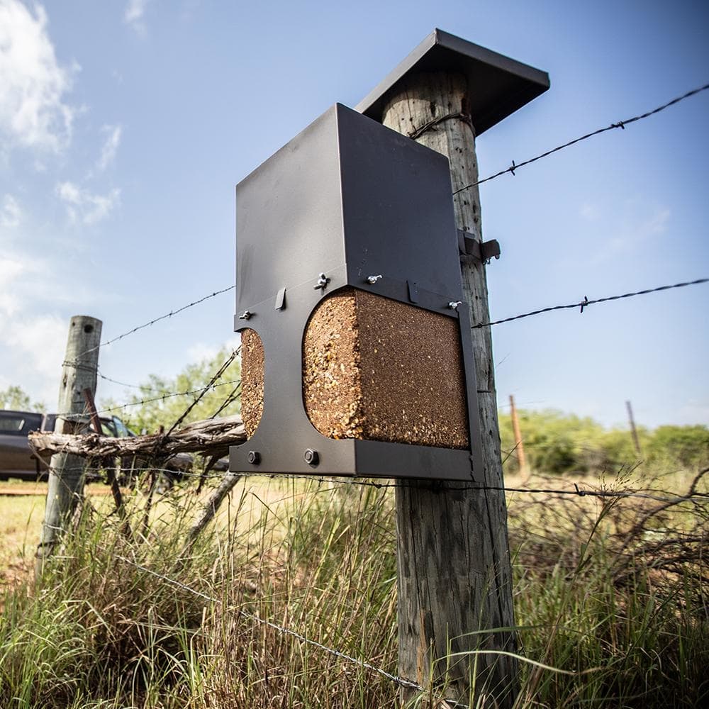 All Seasons Feeders EZ Deer Block Feeder