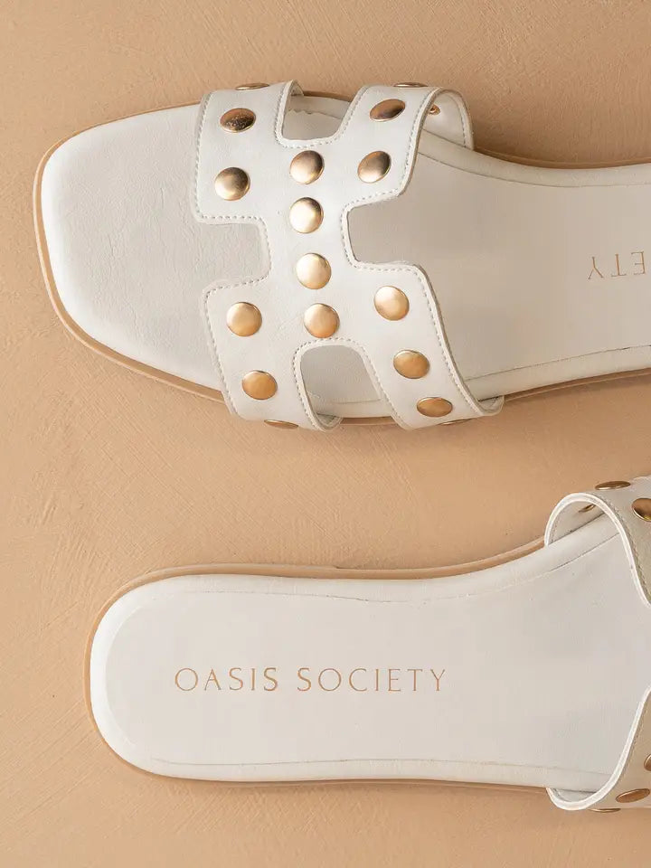 OASIS SOCIETY - The Evelynne Studded Slides