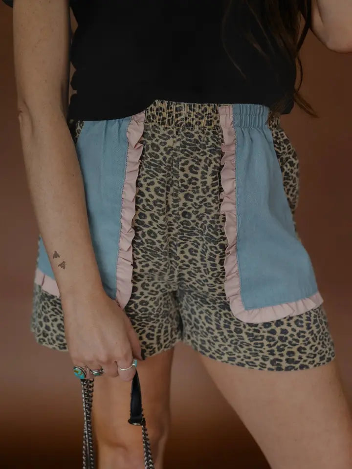 2 Fly Co - Witty Wild Shorts