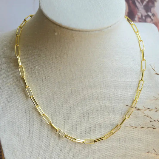 The peachy cactus boutique - Dainty Gold Paperclip Necklace