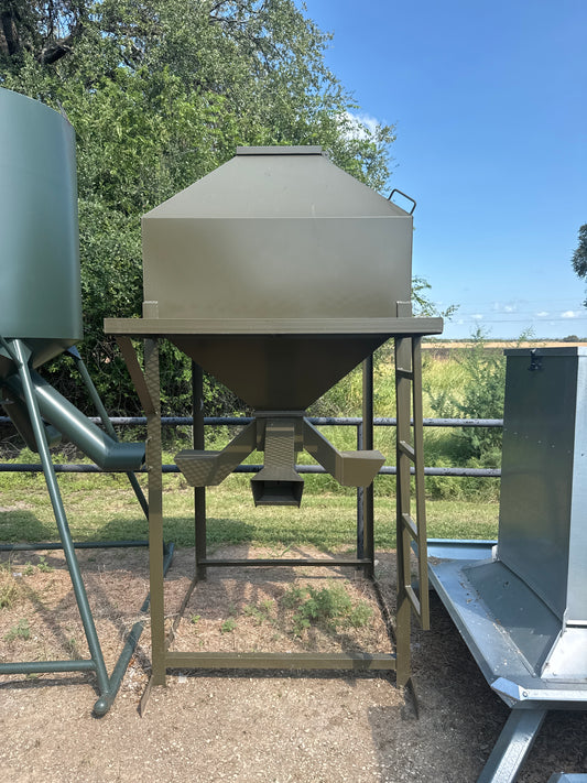 TWS 2000# PROTEIN FEEDER W/CATW