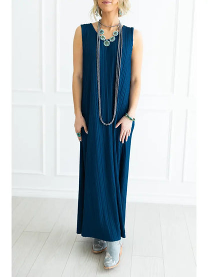 Textured Pleated Maxi Dress