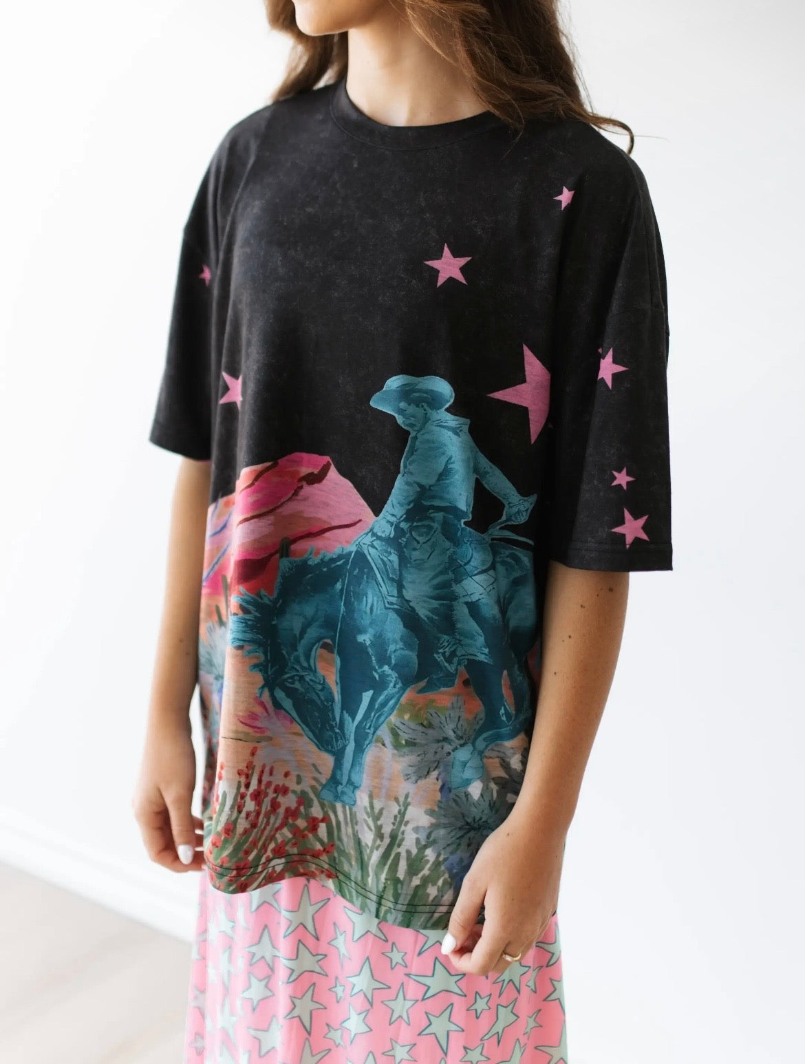 VR - BUCKING COWBOY TEE BLK