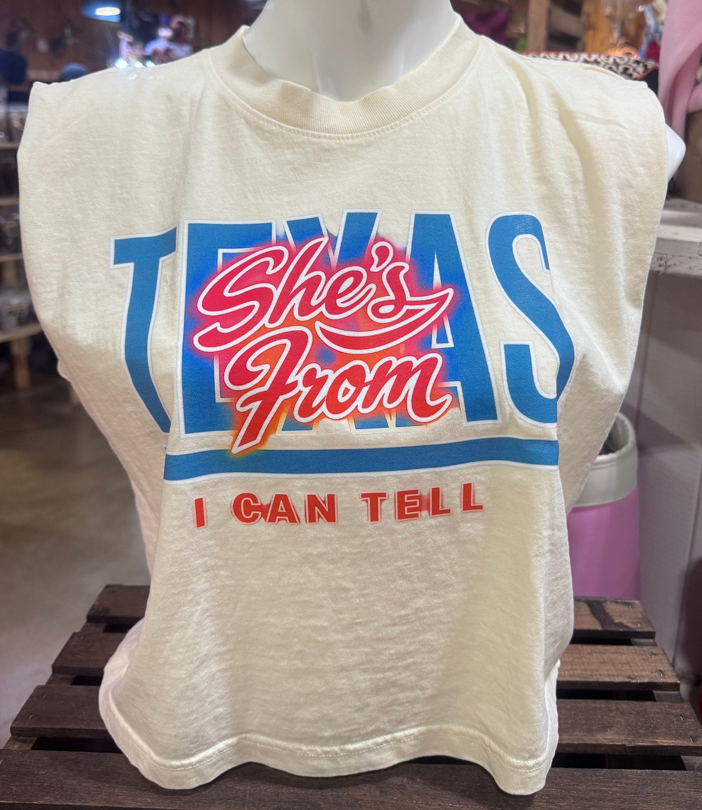 Chics Dig It - “She’S from Texas — I Can Tell” Tee