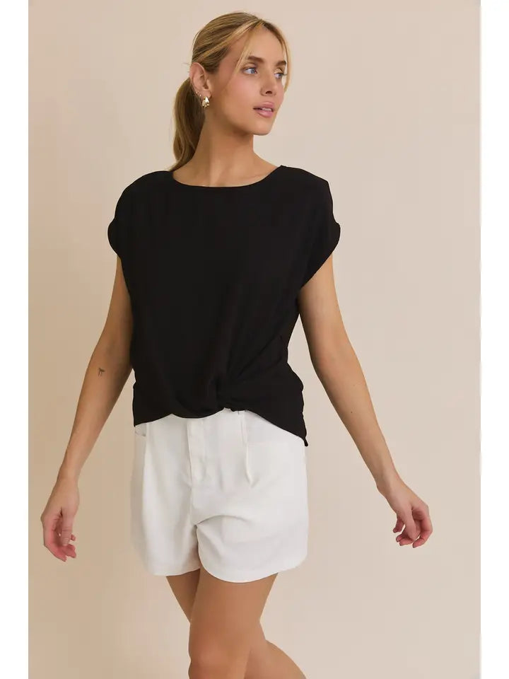 Sunday Edition by LE LIS - SS TOP TWIST HEM DETAIL