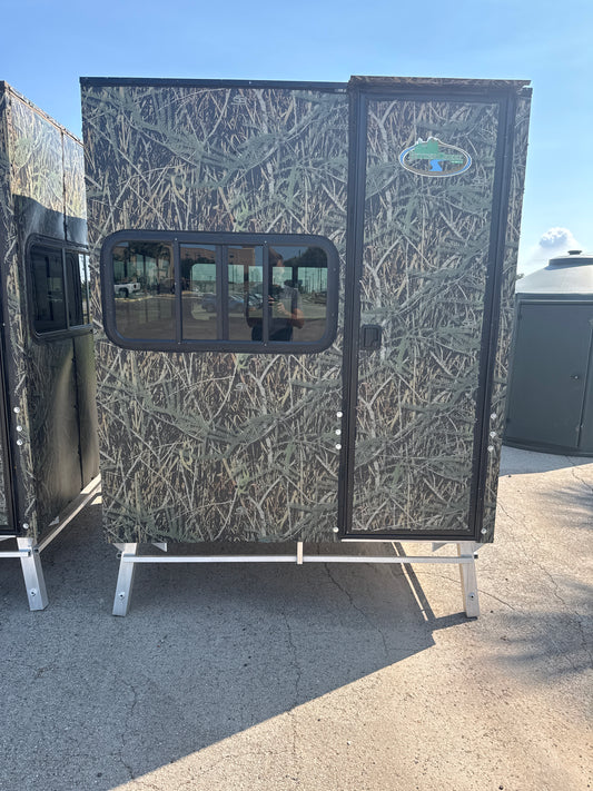 BC 6X6 OUTFITTER BLIND NO TOWER