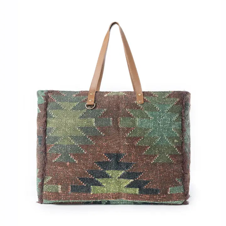 MYRA - CANYON RANGE WEEKENDER