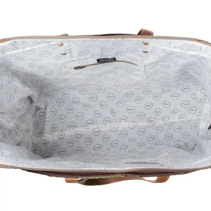 MYRA - CANYON RANGE WEEKENDER
