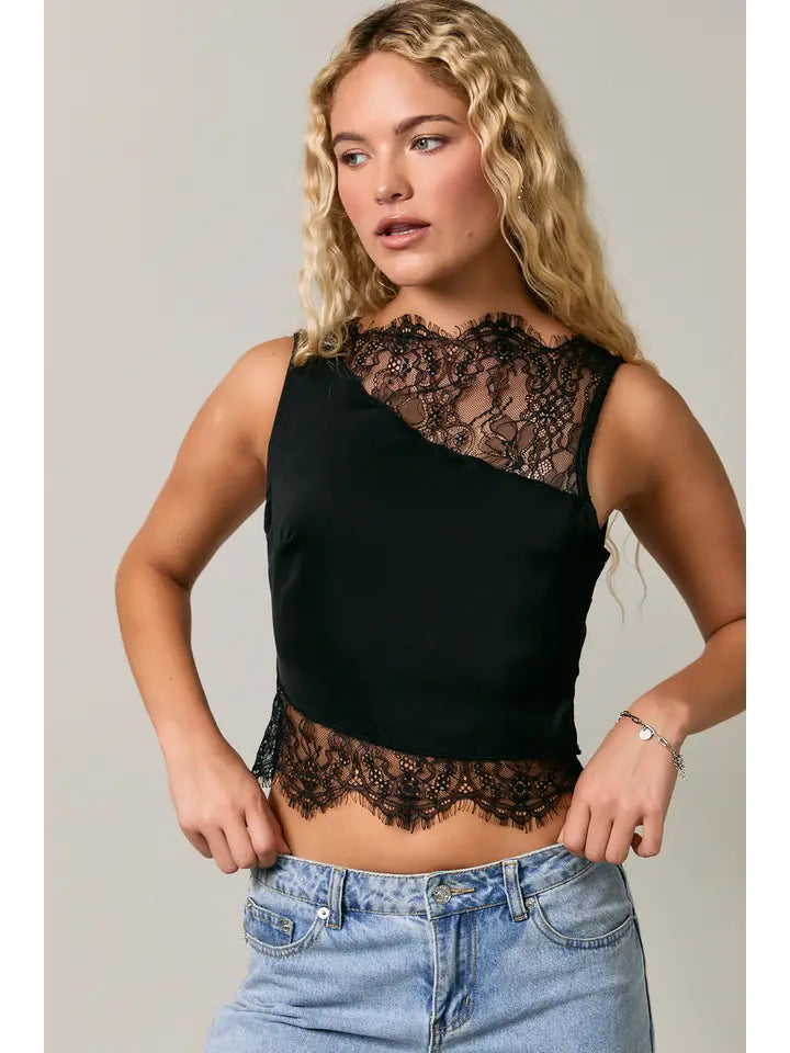 LE LIS - Lace Detail Sleeveless Top