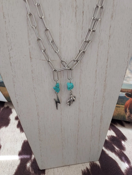 The peachy cactus boutique - Lighting Bolt Necklace