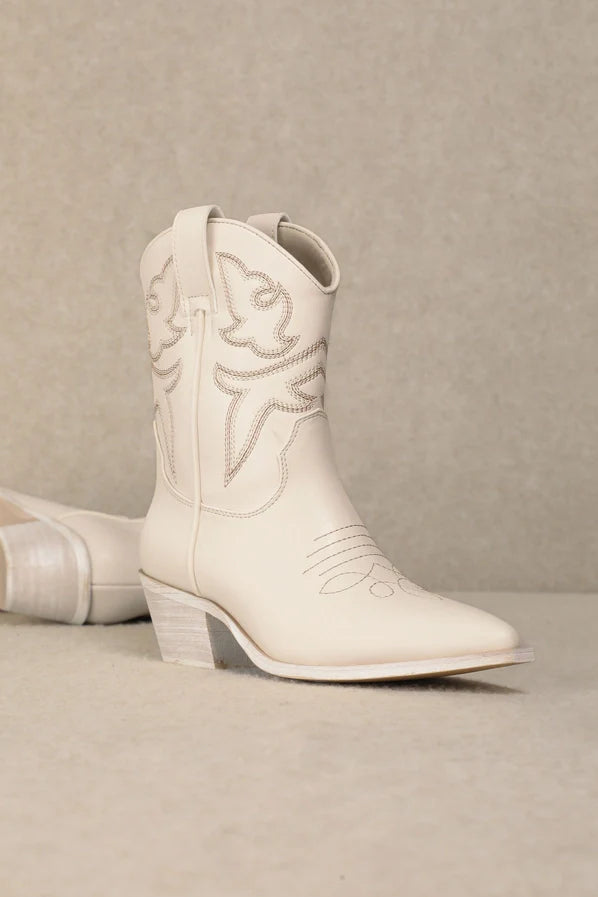 The Claire - Off White