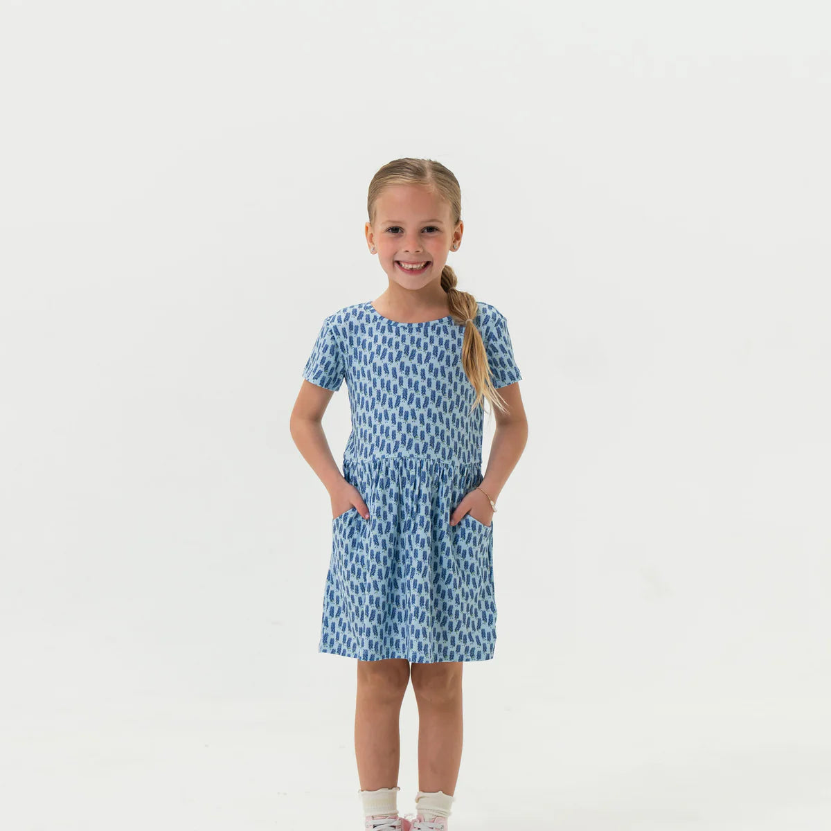 BURLEBO - Youth Moxie Dress