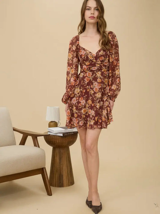 Blu Pepper - Floral Sweetheart Long Sleeve Back Tie Mini Dress